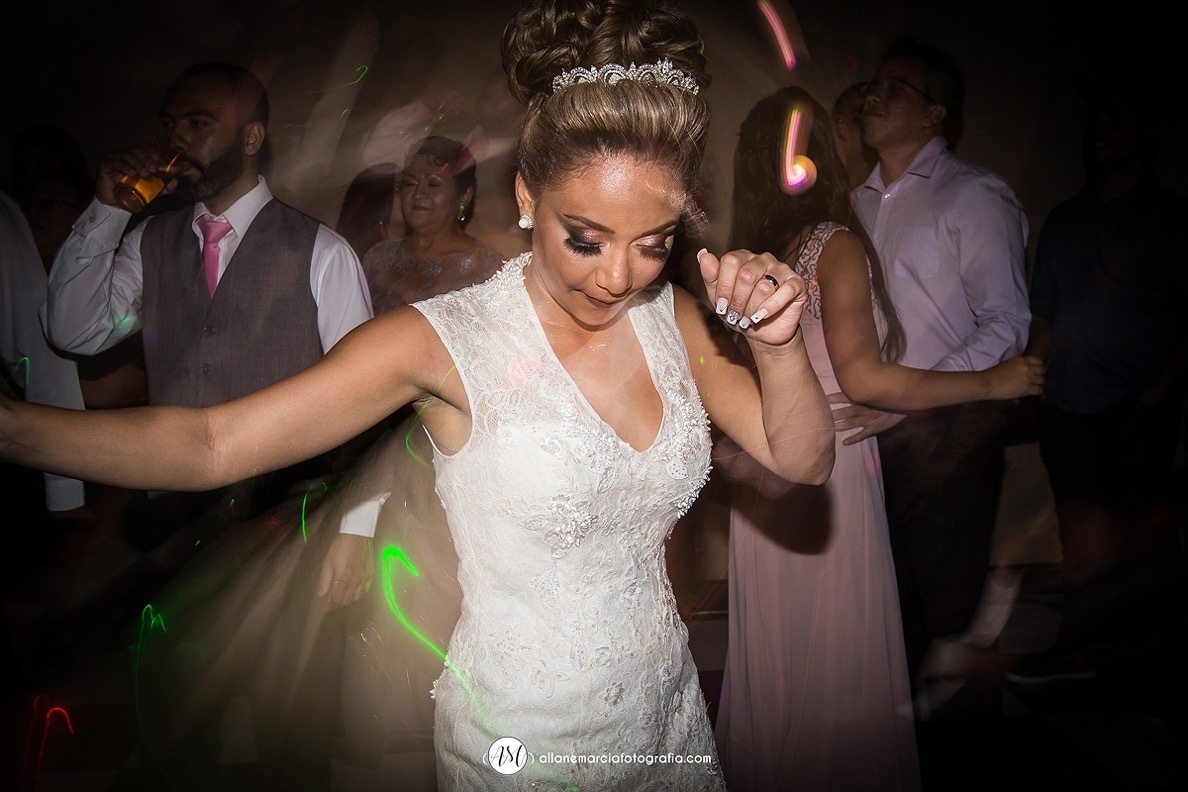 noiva dançando