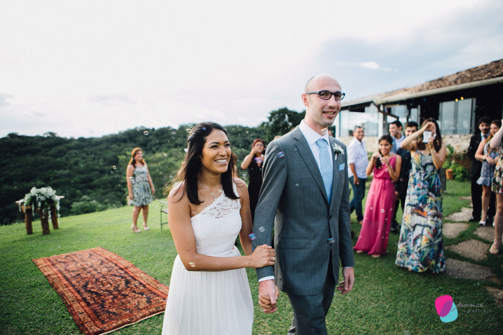 wedding, casamento, polones, wedding day, noiva, bride, couple, linda, felicidade, chapada dos guimaraes, casamento de dia, por do sol, festa, animacao, familia, noivo