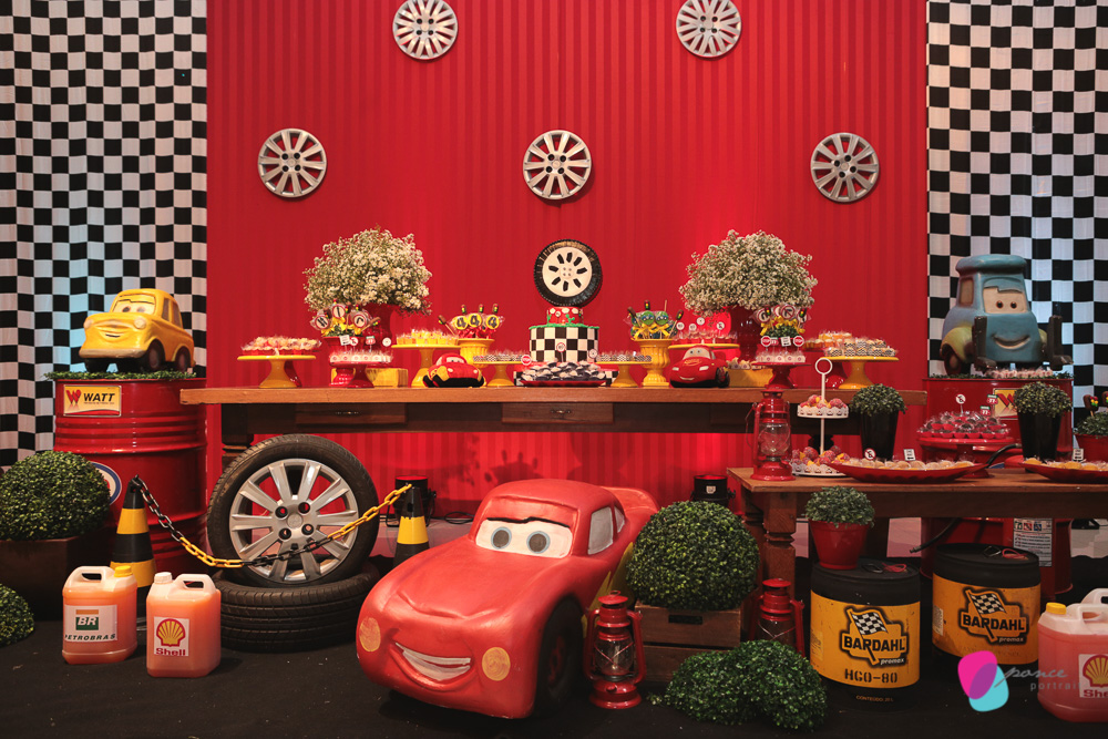 aniversario infantil, festas, festa infntil, fotografia, fotos de criancas, festas, fotografo de aniversario, cuiaba, decor, carros, cars, mercearia kids, leila malouf,