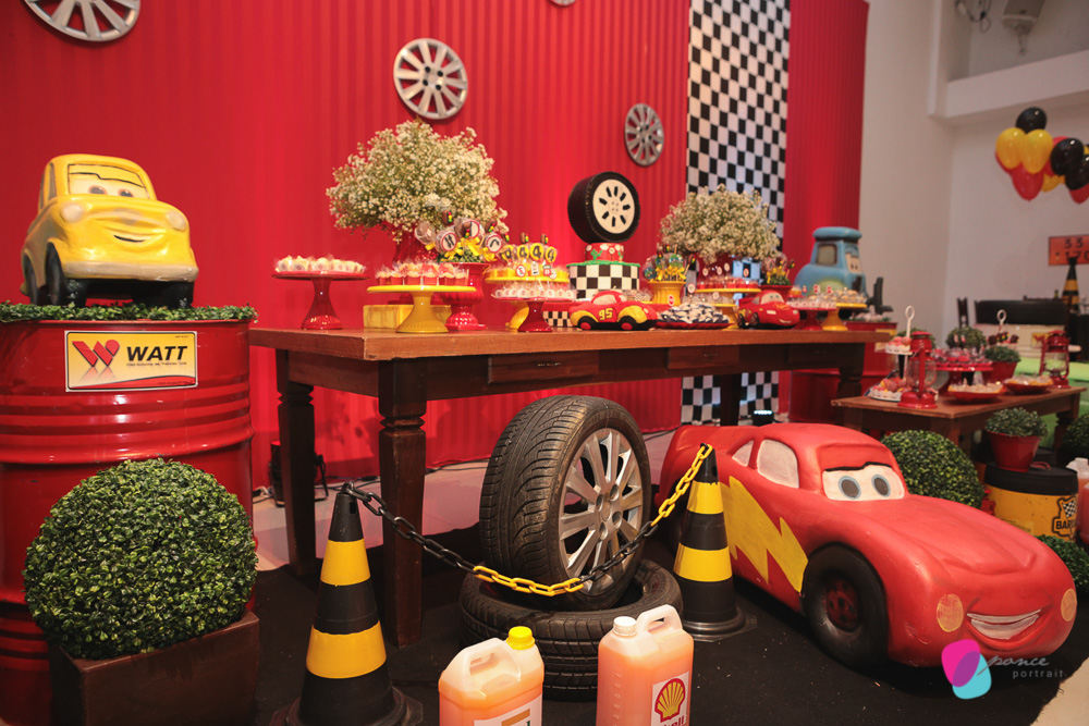 aniversario infantil, festas, festa infntil, fotografia, fotos de criancas, festas, fotografo de aniversario, cuiaba, decor, carros, cars, mercearia kids, leila malouf,