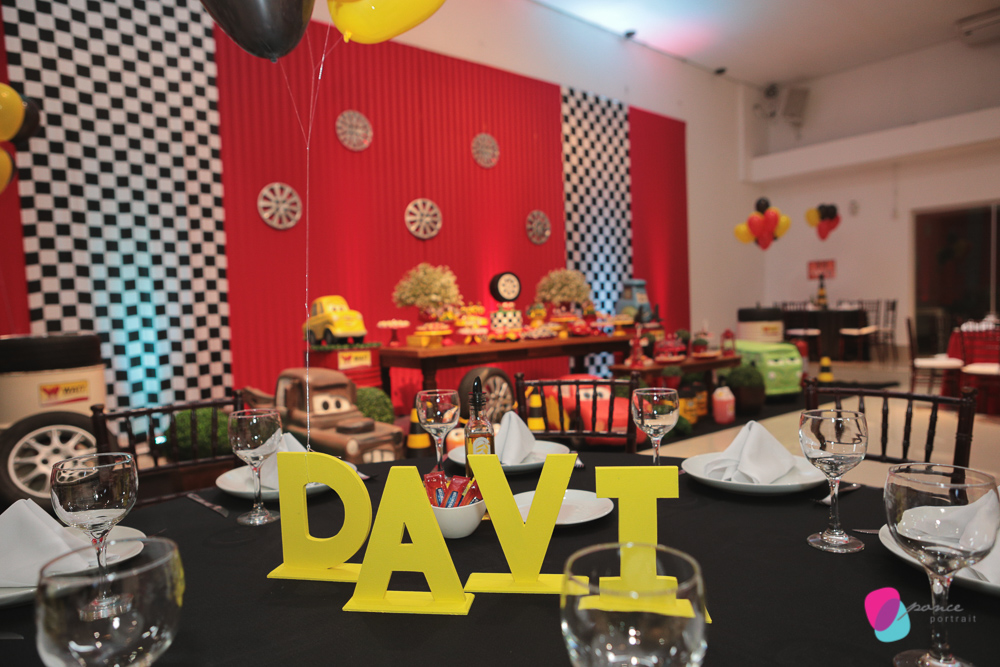 aniversario infantil, festas, festa infntil, fotografia, fotos de criancas, festas, fotografo de aniversario, cuiaba, decor, carros, cars, mercearia kids, leila malouf,