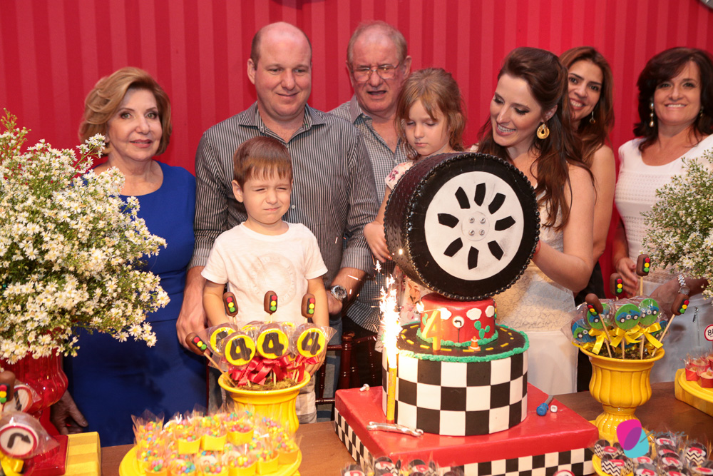 aniversario infantil, festas, festa infntil, fotografia, fotos de criancas, festas, fotografo de aniversario, cuiaba, decor, carros, cars, mercearia kids, leila malouf,