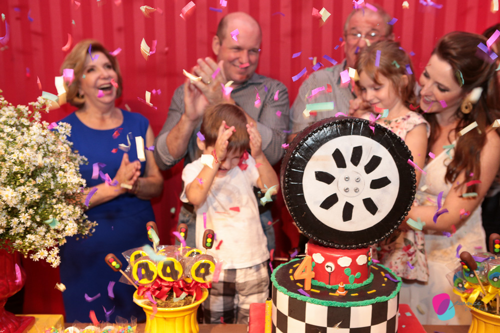 aniversario infantil, festas, festa infntil, fotografia, fotos de criancas, festas, fotografo de aniversario, cuiaba, decor, carros, cars, mercearia kids, leila malouf,