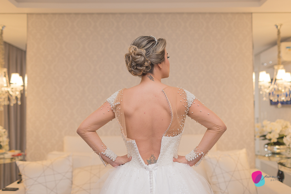 vestido de noiva, bride, noivas, casamento, make off, wedding day, wedding, casamento, case, noiva, noivo, madrinhas, padrinhos, maquiagem, lauda hair, maison sposare