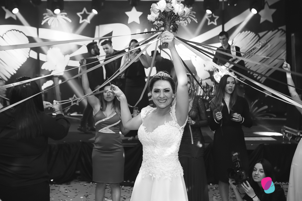 vestido de noiva, bride, noivas, casamento, make off, wedding day, wedding, casamento, case, noiva, noivo, madrinhas, padrinhos, maquiagem, lauda hair, maison sposare