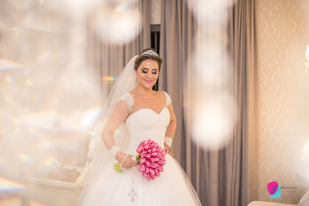 vestido de noiva, bride, noivas, casamento, make off, wedding day, wedding, casamento, case, noiva, noivo, madrinhas, padrinhos, maquiagem, lauda hair, maison sposare