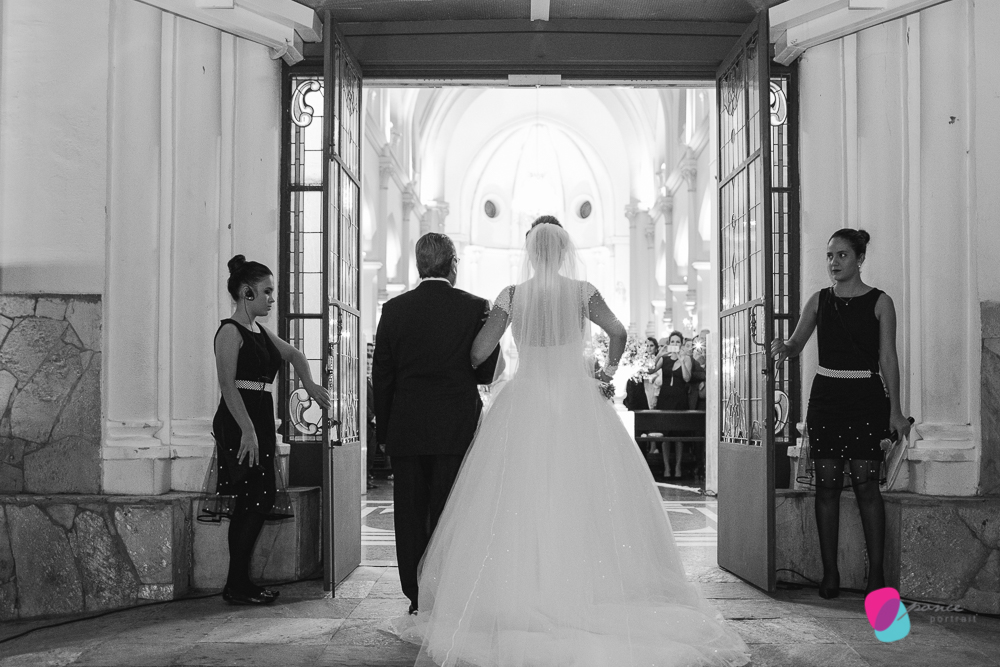 vestido de noiva, bride, noivas, casamento, make off, wedding day, wedding, casamento, case, noiva, noivo, madrinhas, padrinhos, maquiagem, lauda hair, maison sposare