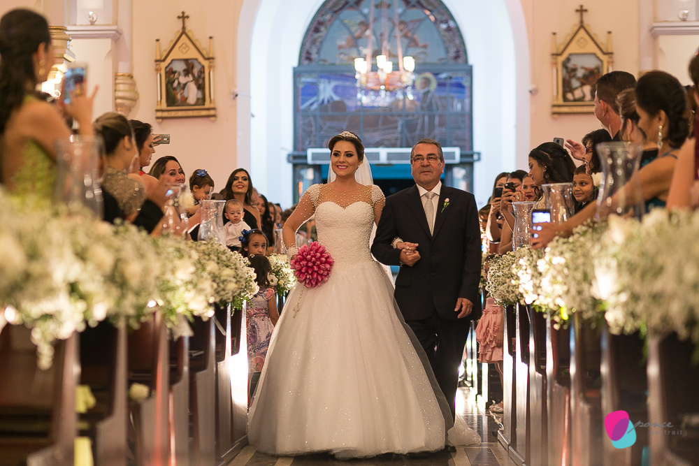 vestido de noiva, bride, noivas, casamento, make off, wedding day, wedding, casamento, case, noiva, noivo, madrinhas, padrinhos, maquiagem, lauda hair, maison sposare