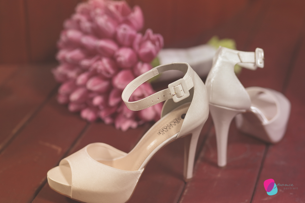 vestido de noiva, bride, noivas, casamento, make off, wedding day, wedding, casamento, case, noiva, noivo, madrinhas, padrinhos, maquiagem, lauda hair, maison sposare