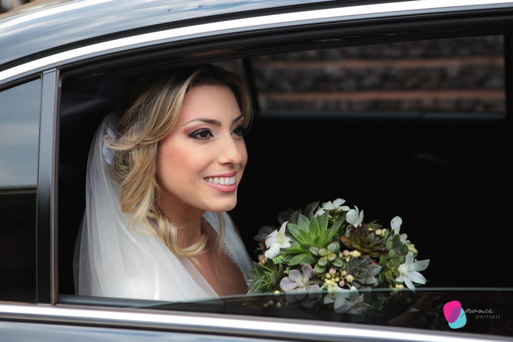 noiva, casamento, wedding, vestido de noiva, loira, carro de noiva, pai de noiva, bouquet, suculentas, atma, resort, chapada dos guimaraes, mato grosso, cuiaba, casamento na chapada