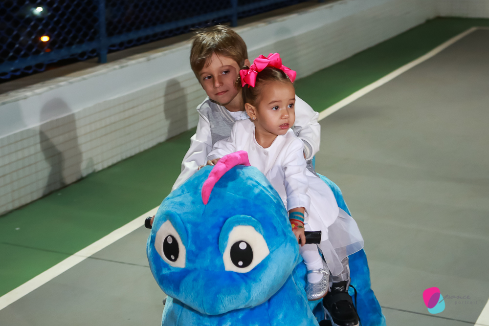 aniversario infantil, fotografia de aniversario, fotografia de festas infantis, festas, bday, birthday, decoracao, flores, decoracao de festas, ponce fotografia, ponce portrait, fotografo de aniversario, fotografos de cuiaba, fotografia cuiaba, fotografia