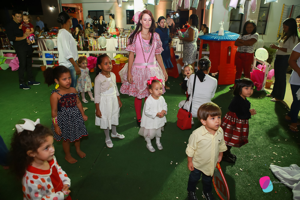 aniversario infantil, fotografia de aniversario, fotografia de festas infantis, festas, bday, birthday, decoracao, flores, decoracao de festas, ponce fotografia, ponce portrait, fotografo de aniversario, fotografos de cuiaba, fotografia cuiaba, fotografia