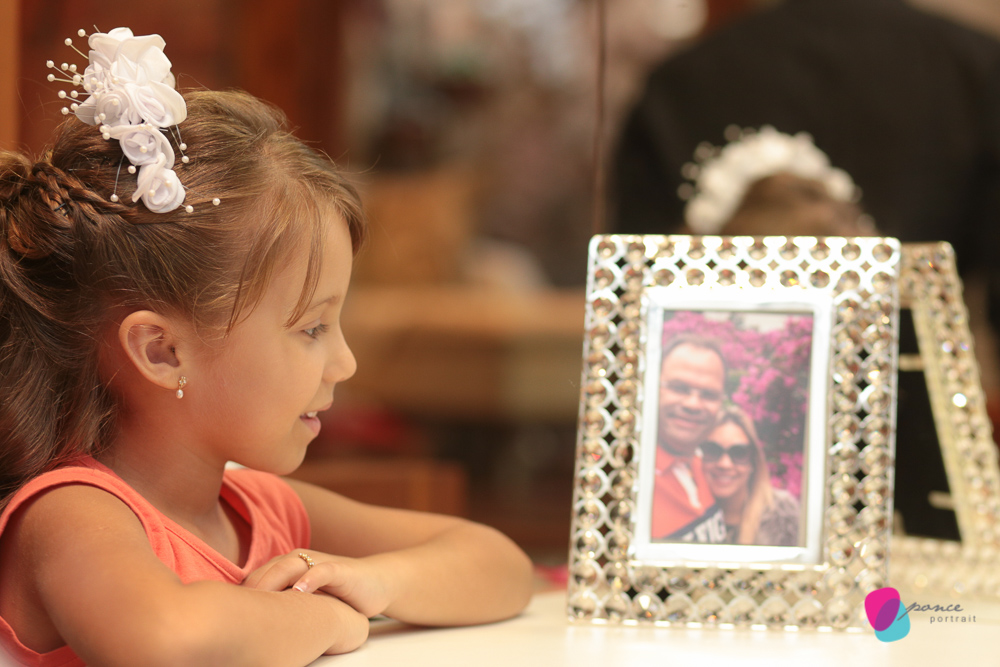 casamento, wedding, casamento na chapada, bistro da mata, fotografia de casamento, wedding day, noiva, vestido de noiva, rendas, detalhes, details, bride, smile, love, chapada, chapada dos guimaraes, mato grosso, case de dia, ponce fotografia, felipe ponc