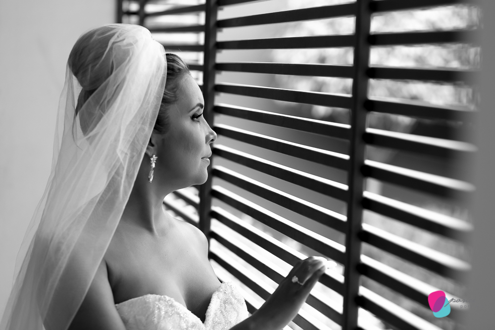 casamento, wedding, casamento na chapada, bistro da mata, fotografia de casamento, wedding day, noiva, vestido de noiva, rendas, detalhes, details, bride, smile, love, chapada, chapada dos guimaraes, mato grosso, case de dia, ponce fotografia, felipe ponc