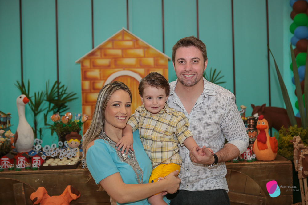 aniversario infantil, aniversario de menino, festa infantil, aniversario de crianca, festa de menino, fotografoa de festas, fotografo infantil, fotografia de  aniversario infantil, fotografo em cuiaba, fotografia cuiaba, fazendinha cocorico, tia hanna, po