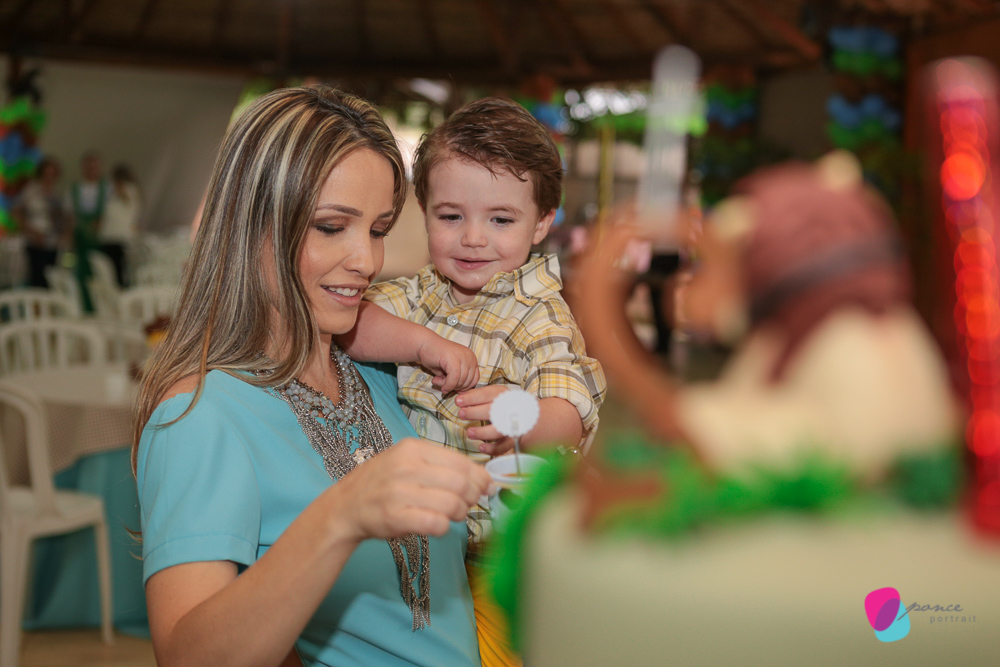 aniversario infantil, aniversario de menino, festa infantil, aniversario de crianca, festa de menino, fotografoa de festas, fotografo infantil, fotografia de  aniversario infantil, fotografo em cuiaba, fotografia cuiaba, fazendinha cocorico, tia hanna, po