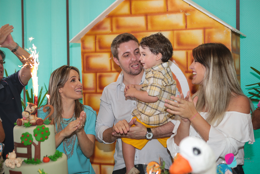 aniversario infantil, aniversario de menino, festa infantil, aniversario de crianca, festa de menino, fotografoa de festas, fotografo infantil, fotografia de  aniversario infantil, fotografo em cuiaba, fotografia cuiaba, fazendinha cocorico, tia hanna, po