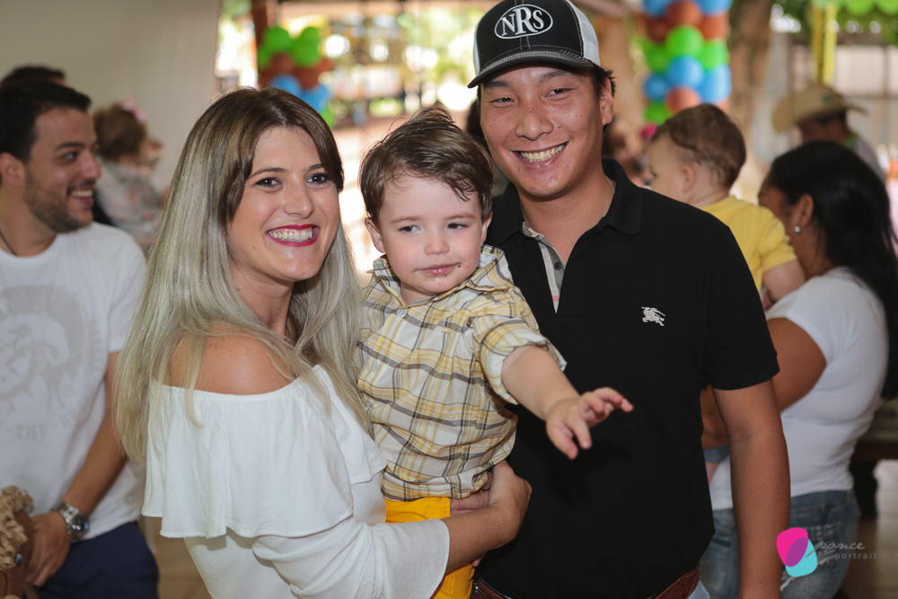 aniversario infantil, aniversario de menino, festa infantil, aniversario de crianca, festa de menino, fotografoa de festas, fotografo infantil, fotografia de  aniversario infantil, fotografo em cuiaba, fotografia cuiaba, fazendinha cocorico, tia hanna, po