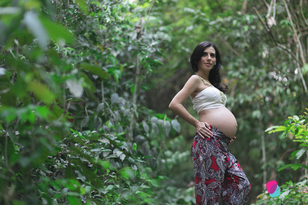 maternidade, maternity, fotografia de gravidas, fotografia de gestantes, nobres, mato grosso, lago, lake, praggo, pragnant, gravidas lindas, gravidas gatas, fotos de gravidas, ponce fotografia, ponce portrait, felipe ponce, foto no lago, lago azul,