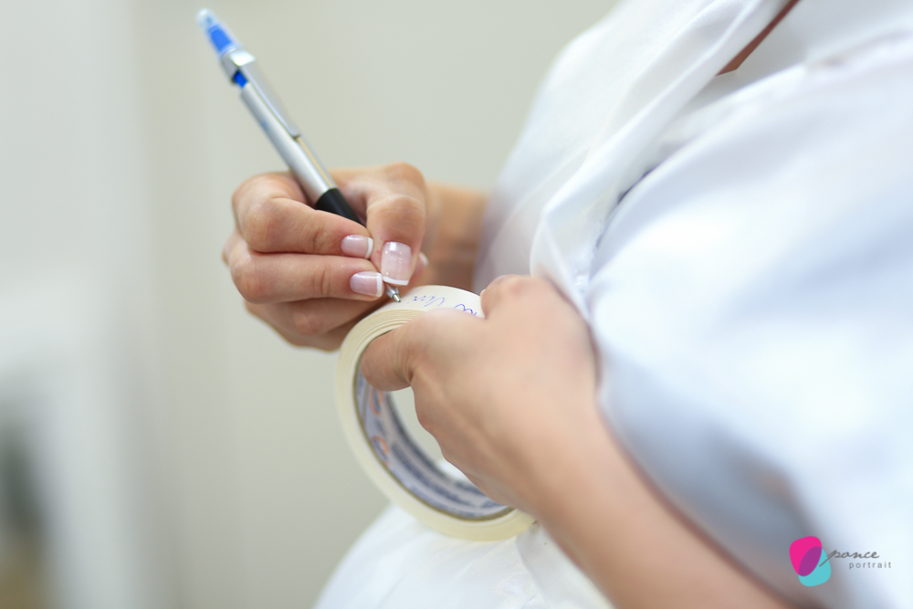 casamento, wedding day, wedding photo, photo wedding, fotografia de casamento, casamento em cuiaba, fotografos de cuiaba, fotografos de casamento, making off, salao, dia da noiva, bride, vestido de noiva, sapato de noiva, perfume de noiva, branco, white