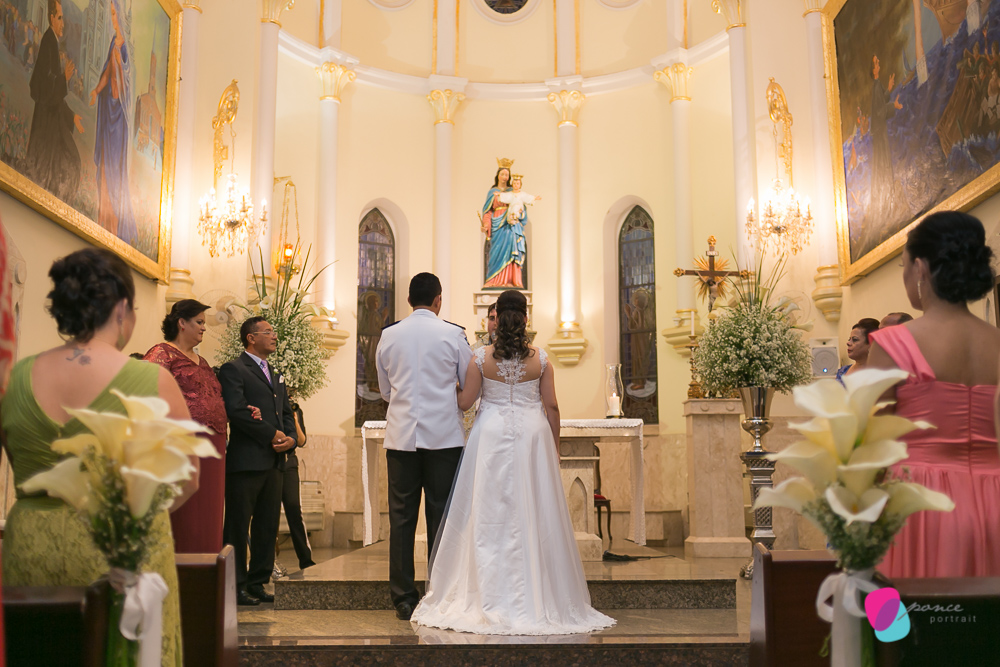 casamento, wedding day, wedding photo, photo wedding, fotografia de casamento, casamento em cuiaba, fotografos de cuiaba, fotografos de casamento, making off, salao, dia da noiva, bride, vestido de noiva, sapato de noiva, perfume de noiva, branco, white, 