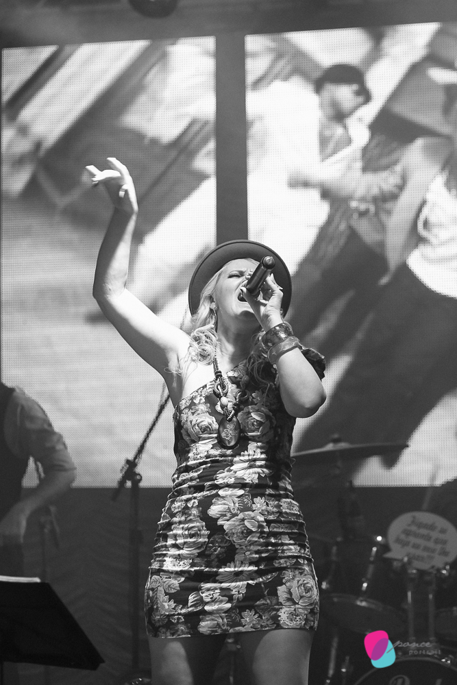 casamento, wedding day, wedding photo, photo wedding, fotografia de casamento, casamento em cuiaba, fotografos de cuiaba, fotografos de casamento, making off, salao, dia da noiva, bride, vestido de noiva, sapato de noiva, perfume de noiva, branco, white, 