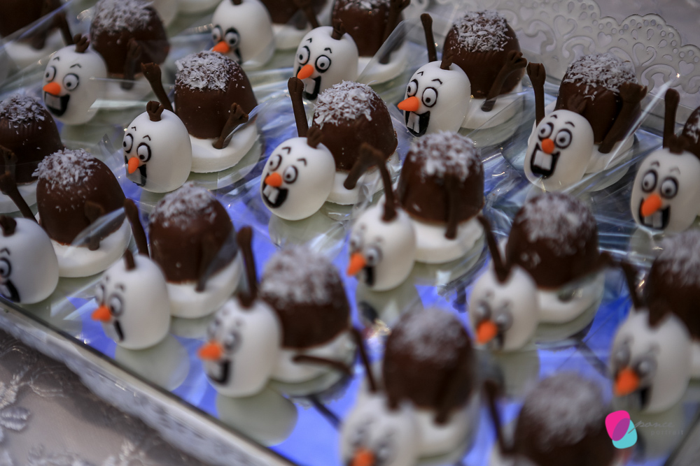 aniversario infantil, criancas, 2 anos, infantil, aniversario infantil, frozzen, cuiaba, fotografia cuiaba, mercearia kids, buffet leila, leila malouf, familia, photographer, fotografia de familia, retratos de familia, fotografia de festas, evento social,