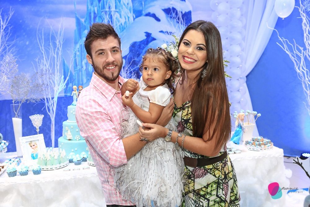aniversario infantil, criancas, 2 anos, infantil, aniversario infantil, frozzen, cuiaba, fotografia cuiaba, mercearia kids, buffet leila, leila malouf, familia, photographer, fotografia de familia, retratos de familia, fotografia de festas, evento social,