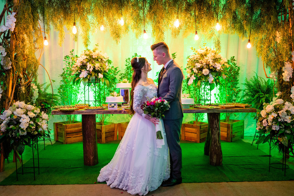 festa de casamento mesa do bolo