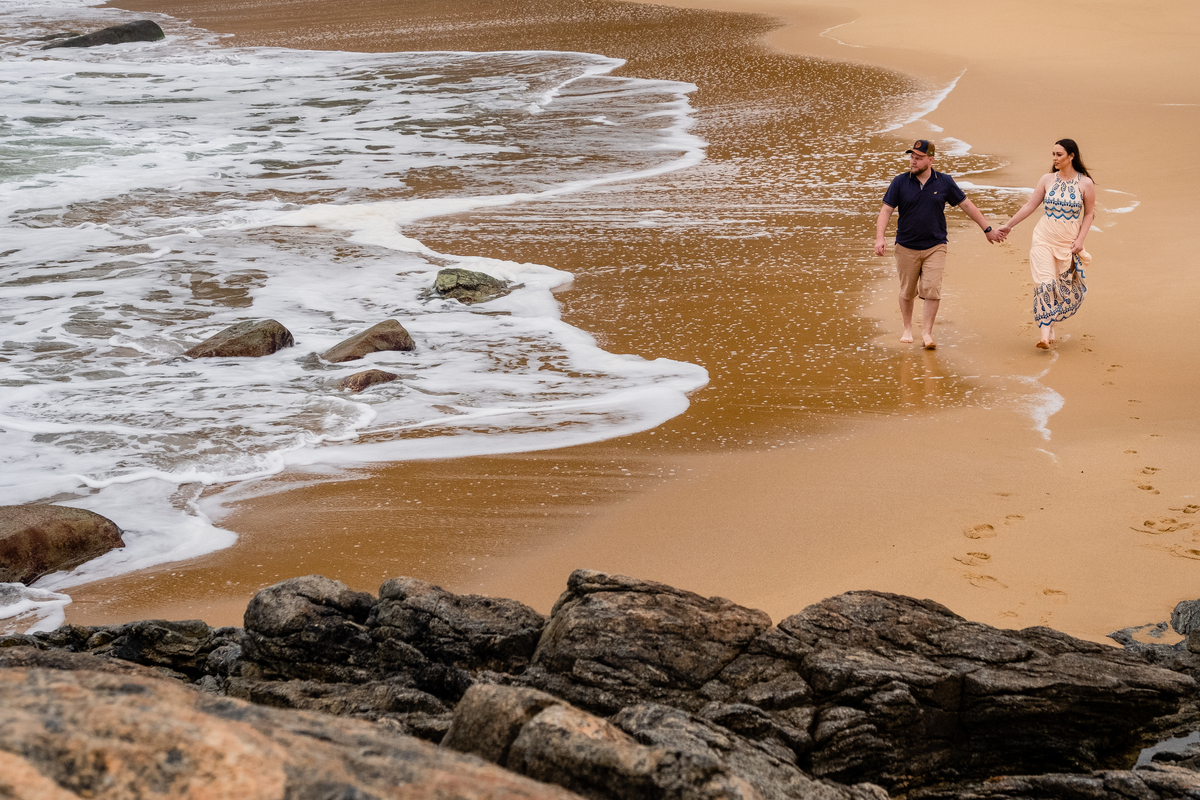 ensaio na praia Balneario Camboriu estaleirinho  pré casamento