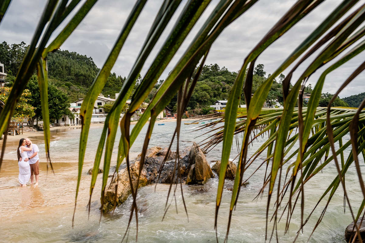 ensaio na praia Porto belo pré casamento