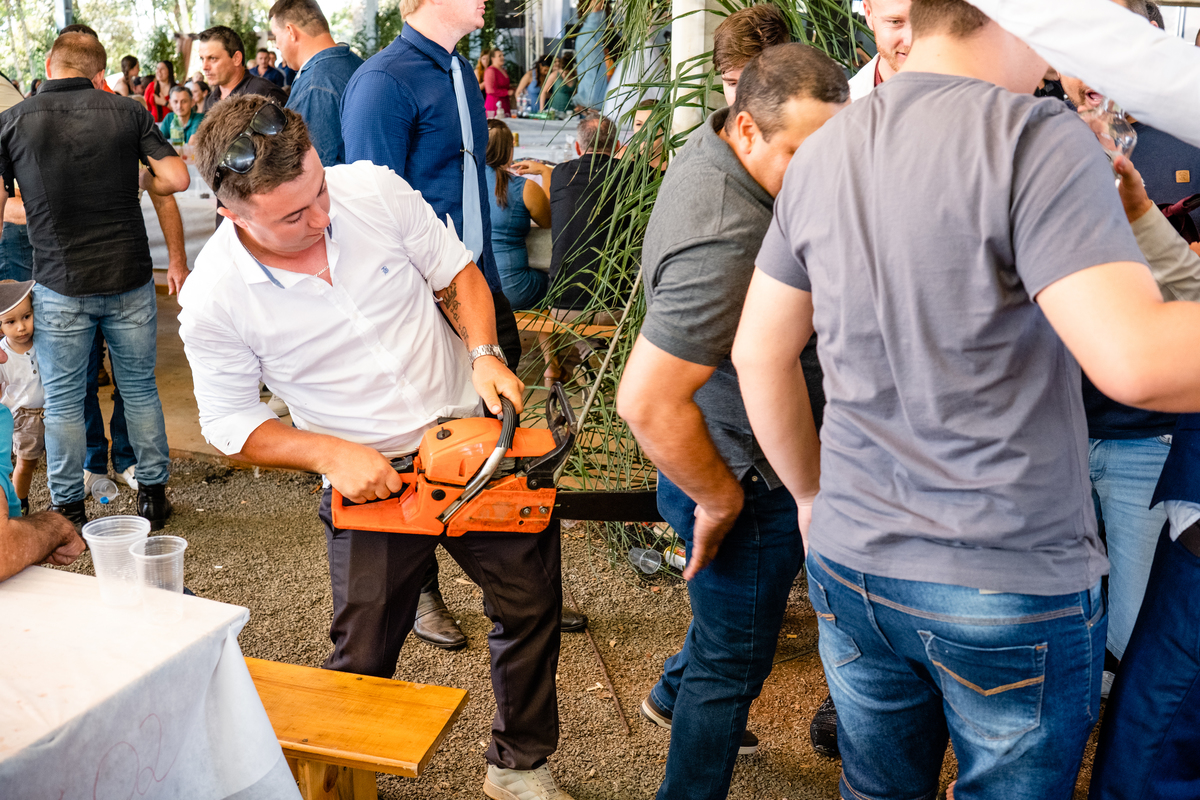 casamento motosserra 