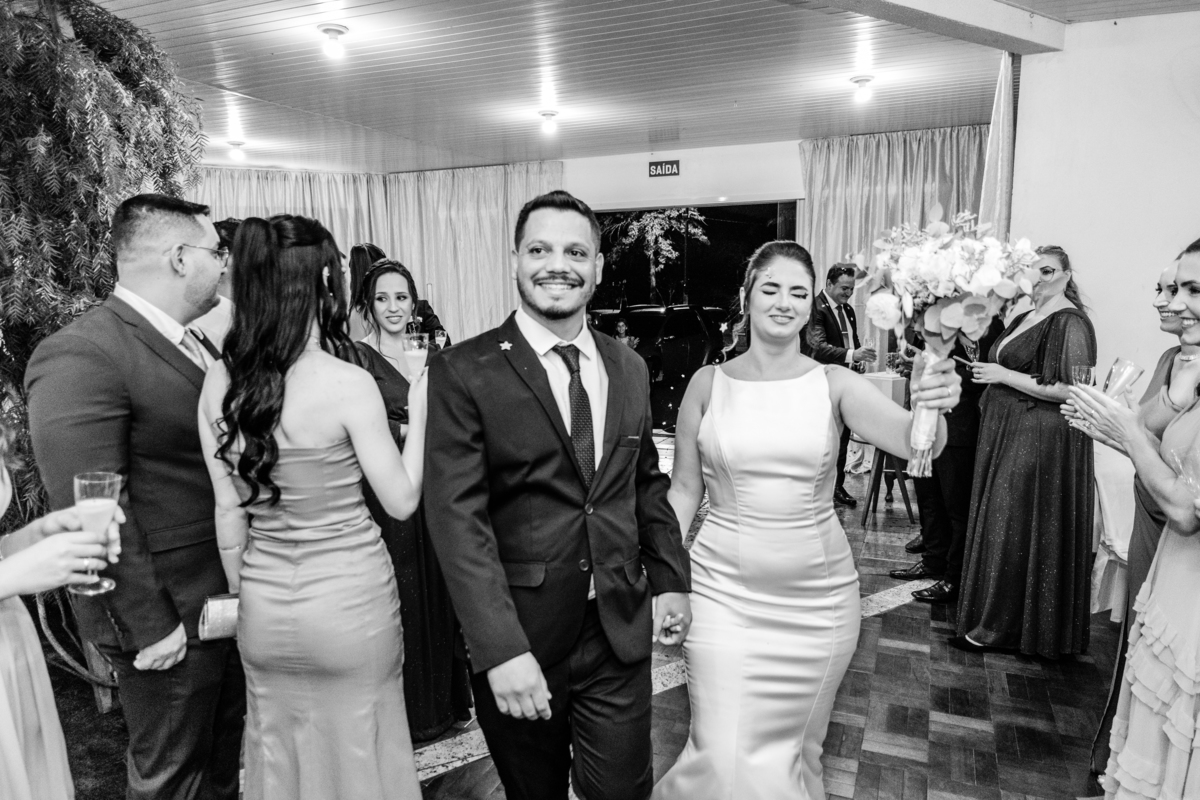 saida dos noivos