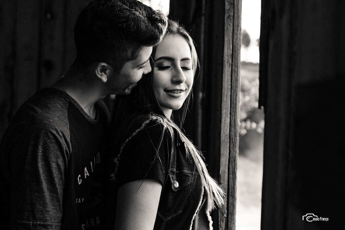 Kemily e Mayron ensaio de casal em Prudentópolis