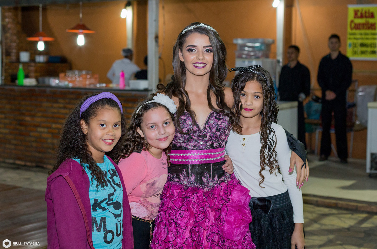 15 anos bh - 15 lindos anos-book 15 anos - estudio fotografico bh - festa 15 anos - book 15 anos - fazer book bh - fotos 15 anos - fotografa 15 anos