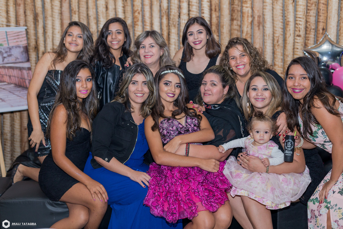 15 anos bh - 15 lindos anos-book 15 anos - estudio fotografico bh - festa 15 anos - book 15 anos - fazer book bh - fotos 15 anos - fotografa 15 anos