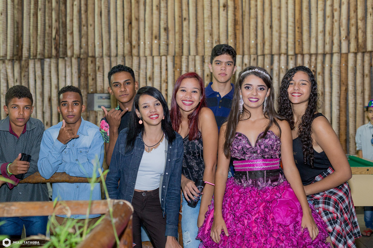 15 anos bh - 15 lindos anos-book 15 anos - estudio fotografico bh - festa 15 anos - book 15 anos - fazer book bh - fotos 15 anos - fotografa 15 anos