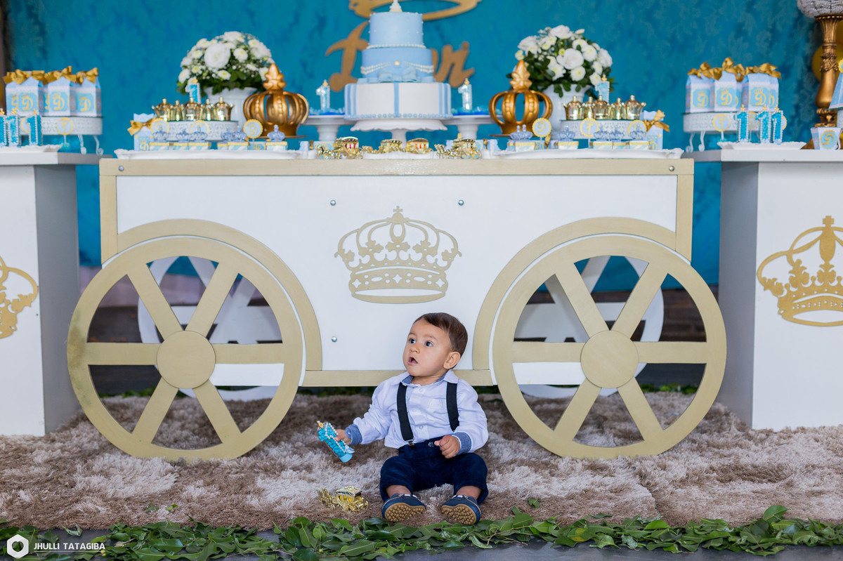 1 ano-reinado-menino-principe-aniversario 1 ano menino-festa infantil-festa infantil bh-festa de menino-fotografa bh-fotografa de familia-fotografa infantil-book infanil-foto menino