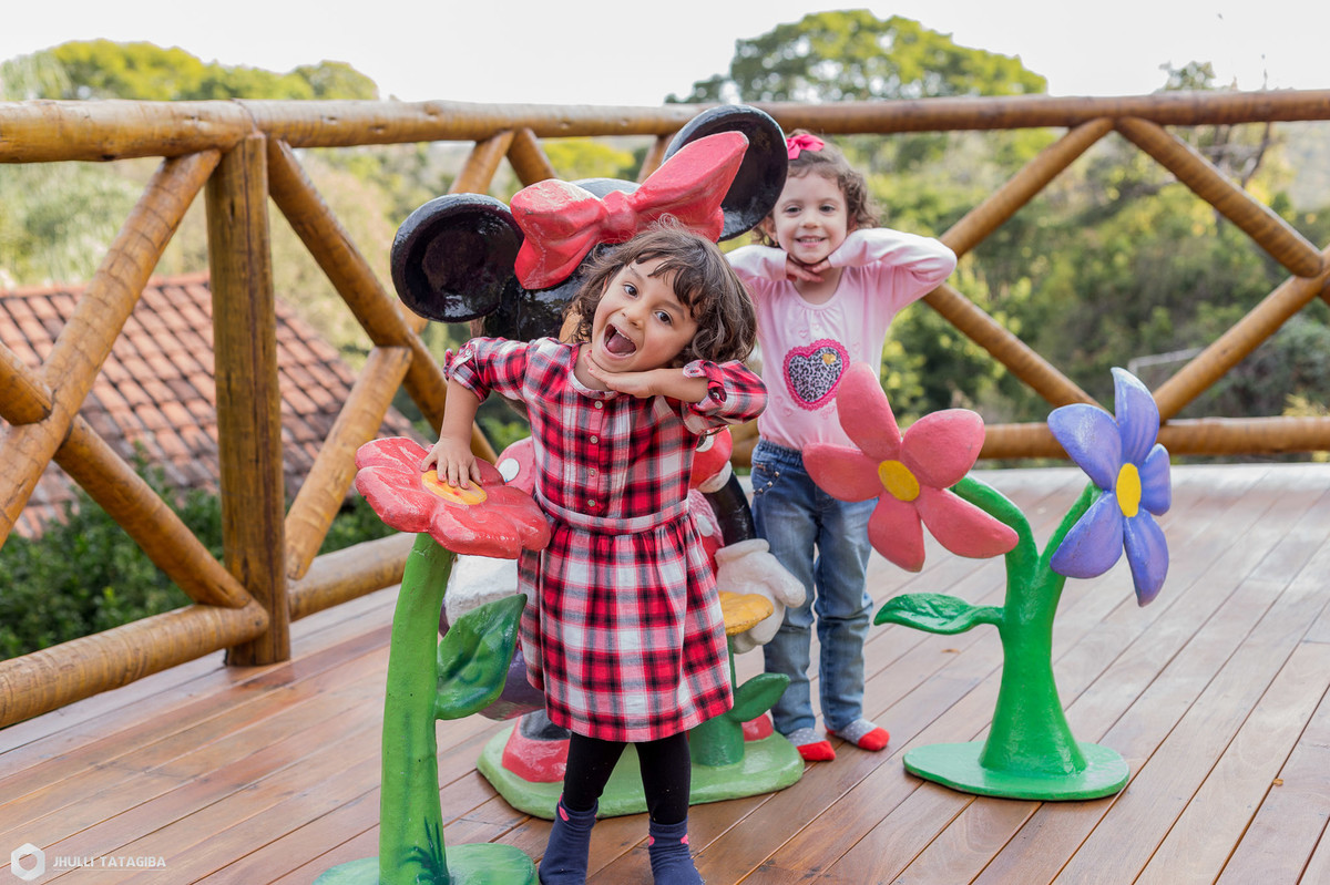 4 anos-Helena-minnie-partydecor-festa linda-perfeição-festa de menina-festa infantil-aniversário infantil-fotografa esmeraldas-fotografa bh-fotografia infantil-fotografa de família