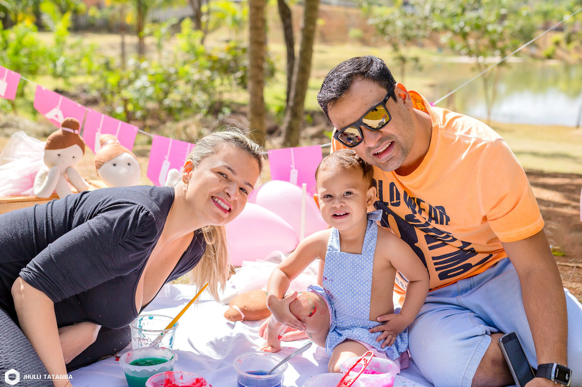 smash the paint-pintando o 7-pintando o sete-brincando com tinta-manuella-foto de criança-book infantil-fotografa de criança-book infantil bh-foto infantil bh