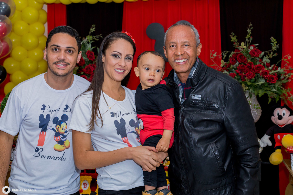 festa infantil mickey-festa mickey-1 ano bernardo-decoracao mickey-festa infantil bh-buffet infantil bh-fotografa infantil bh-fotografa de crianças-fotografia infantil bh-book infantil bh