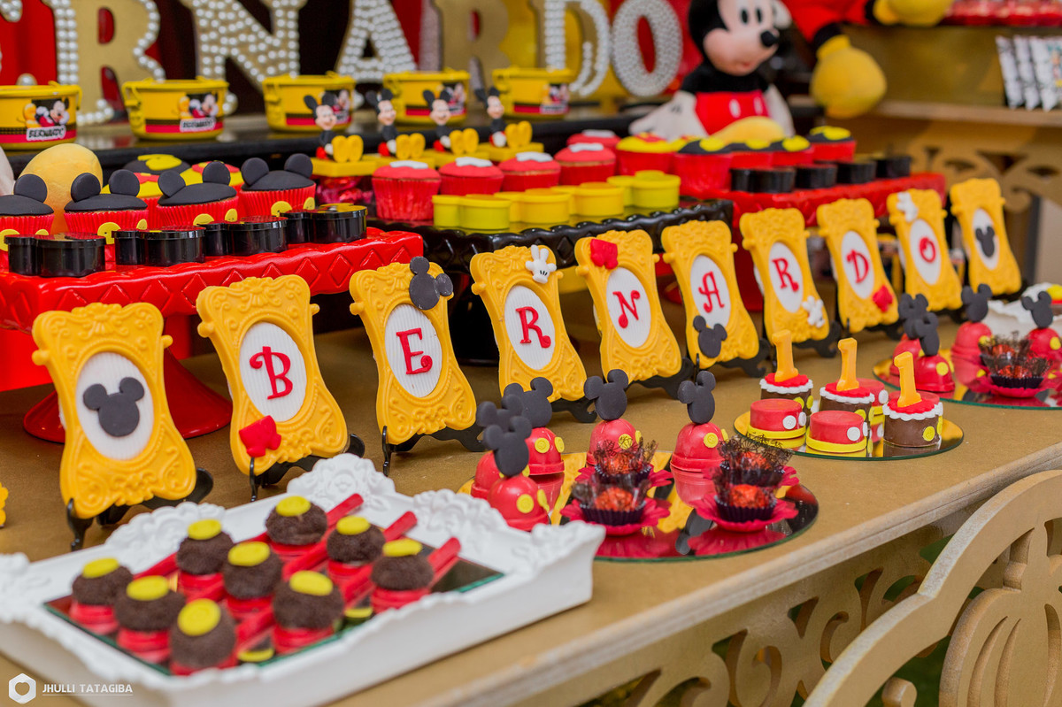 festa infantil mickey-festa mickey-1 ano bernardo-decoracao mickey-festa infantil bh-buffet infantil bh-fotografa infantil bh-fotografa de crianças-fotografia infantil bh-book infantil bh