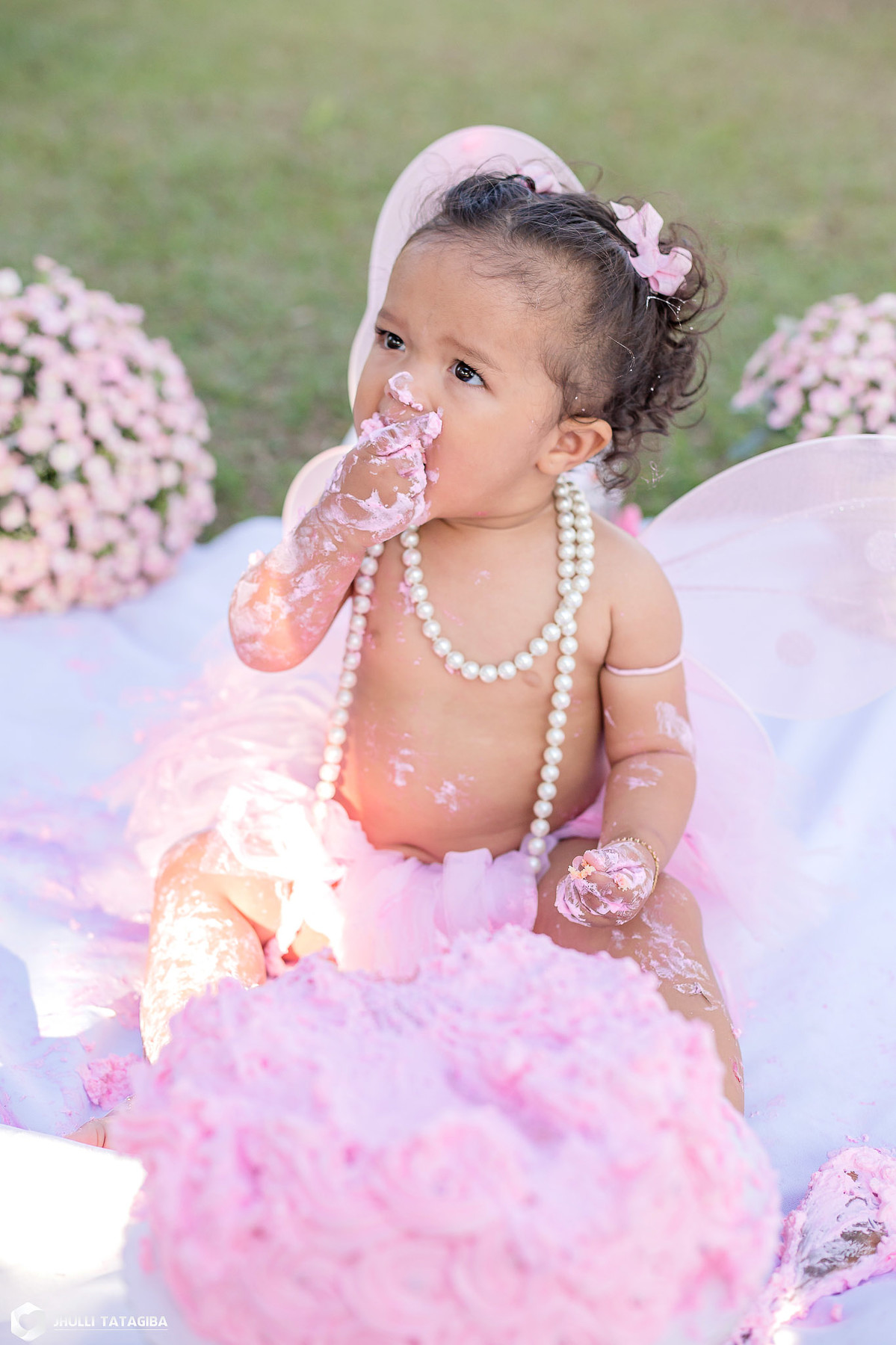 smash the cake-cake smash-belo horizonte-fotografia de criança-fotografia infantil-foto de criança-fotografo bh-fotografo de família-destruindo o bolo