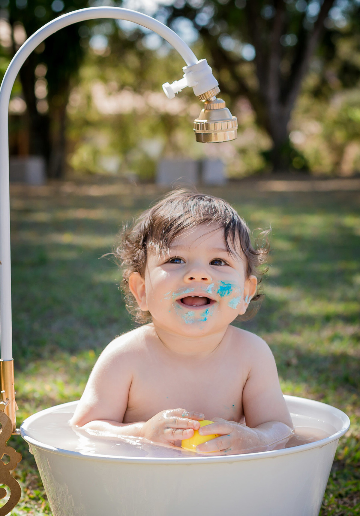 smashthecake-cakesmash-ensaioinfanti-ensaiomenino-ensaio1ano-festainfantil-festamenino-ensaioinfantilbh-fotografainfantilbh-fotograforibeiraodasneves-jhullitatagibafotografia-pequenoprincipe