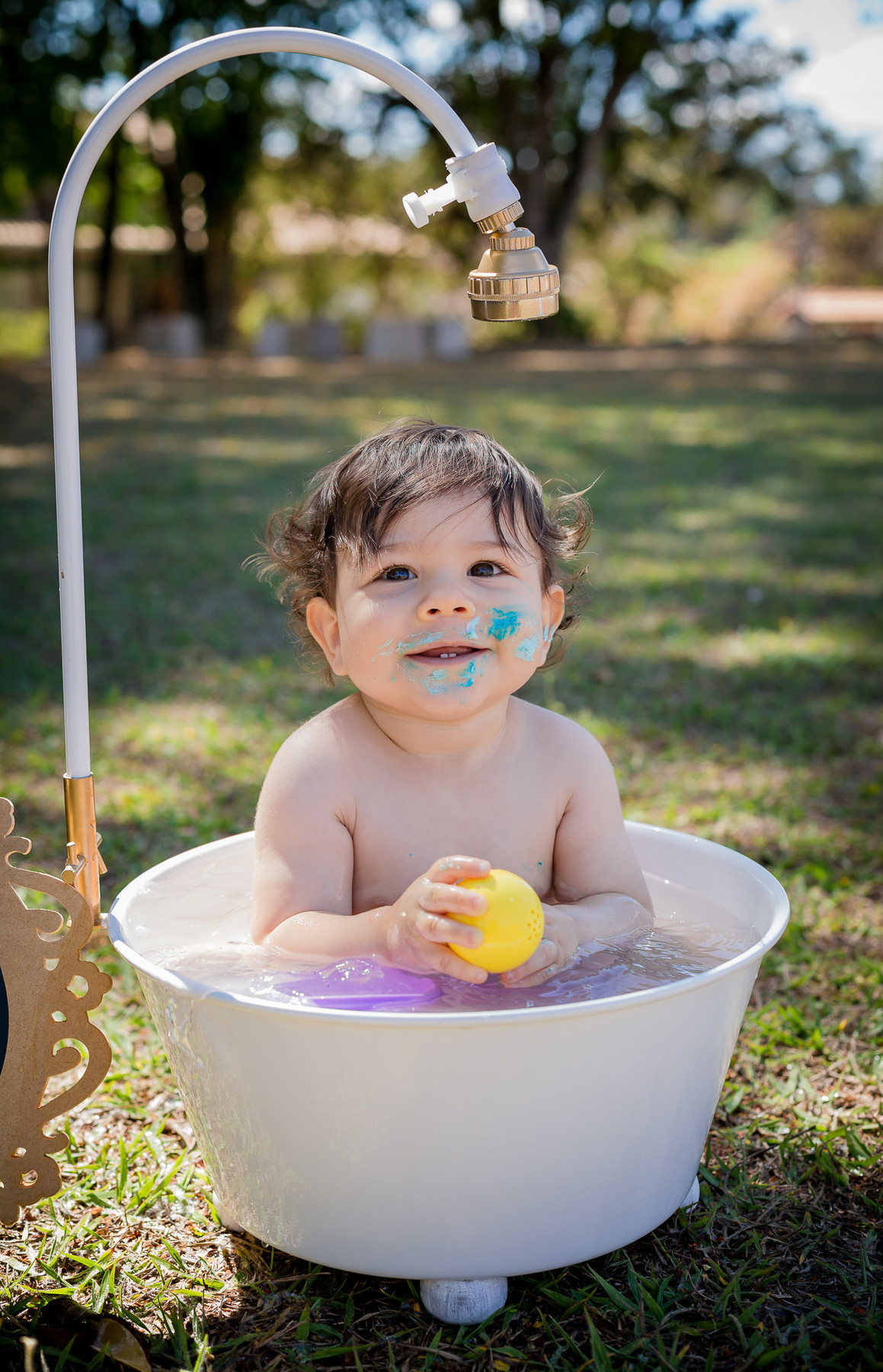 smashthecake-cakesmash-ensaioinfanti-ensaiomenino-ensaio1ano-festainfantil-festamenino-ensaioinfantilbh-fotografainfantilbh-fotograforibeiraodasneves-jhullitatagibafotografia-pequenoprincipe