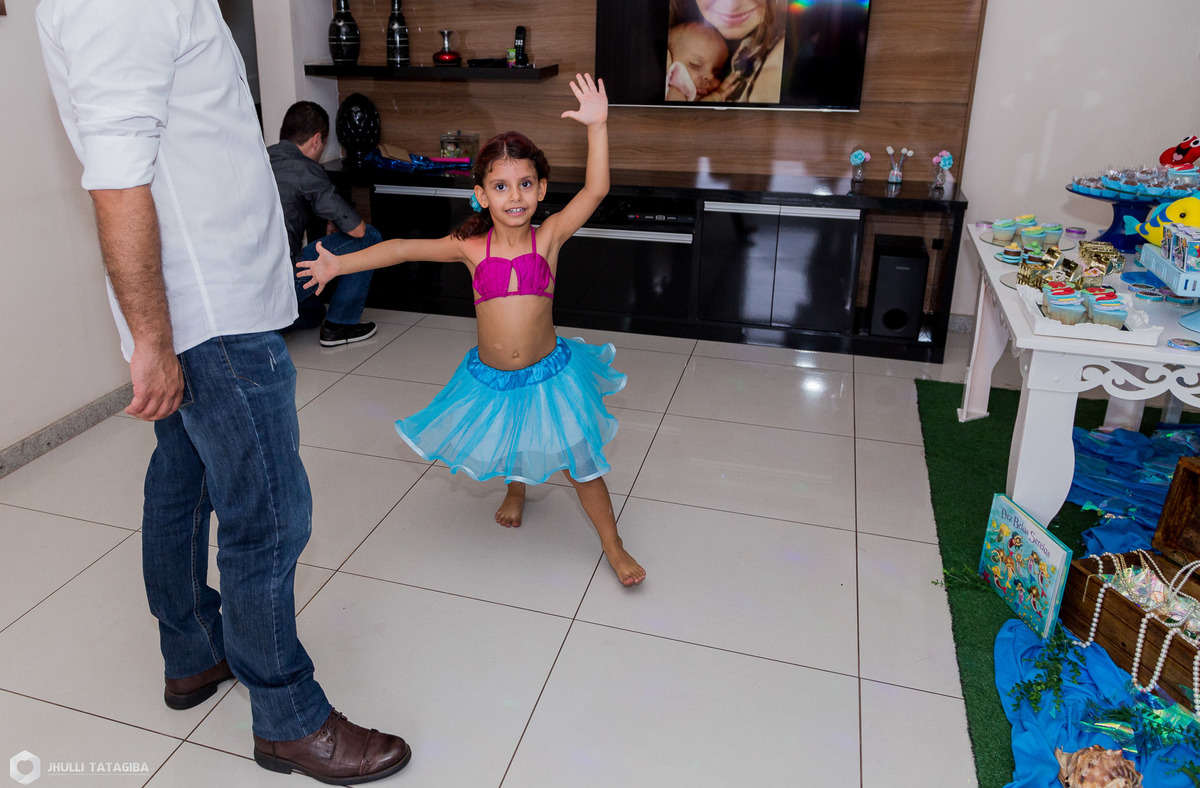 4 anos-ceccilia-pequena sereira-sereia ariel-mundo disney-princesa disney-festa infantil-festademenina-fotografainfantil-fotografainfantilbh