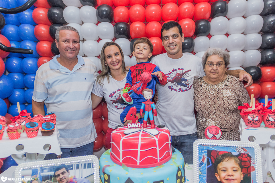 davi-4-anos-aniversário-infantil-festa-bh-ribeirão-das-neves-Jhulli-tatagiba-fotografia