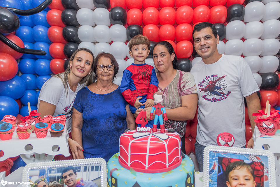 davi-4-anos-aniversário-infantil-festa-bh-ribeirão-das-neves-Jhulli-tatagiba-fotografia