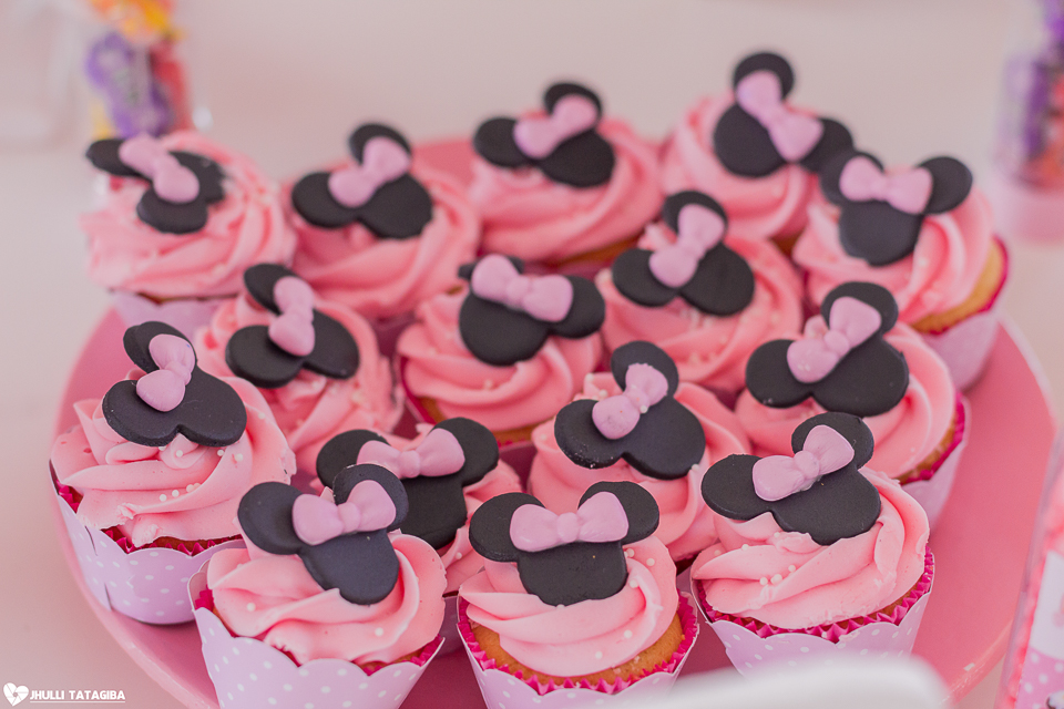 1-ano-Clara-fotografa-infantil-bh-jhulli-tatagiba-fotografia-festa-infantil-aniversario-infantil-minnie-rosa