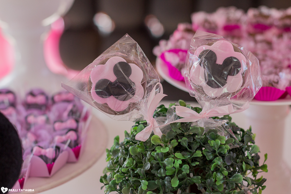 1-ano-Clara-fotografa-infantil-bh-jhulli-tatagiba-fotografia-festa-infantil-aniversario-infantil-minnie-rosa